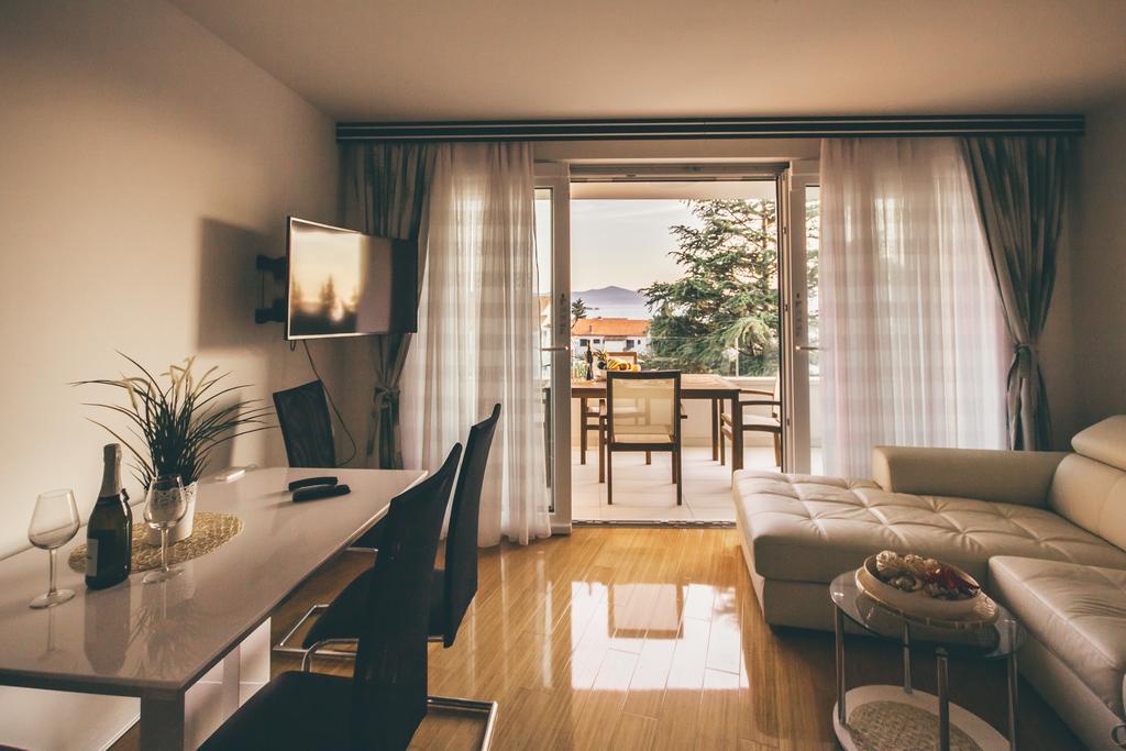 Opera Apartments 扎达尔 外观 照片