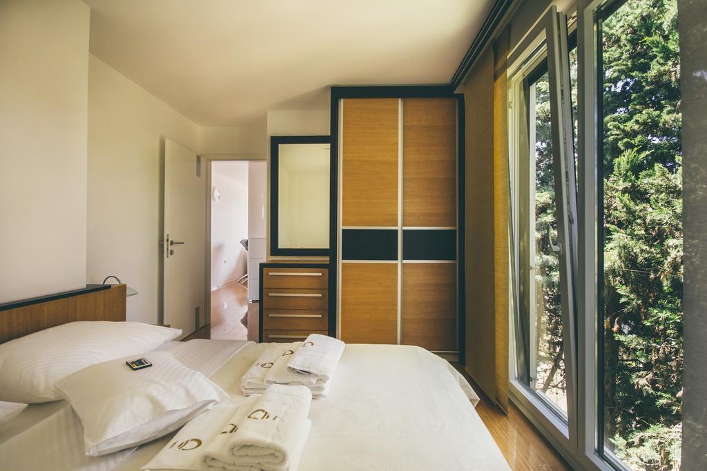 Opera Apartments 扎达尔 外观 照片